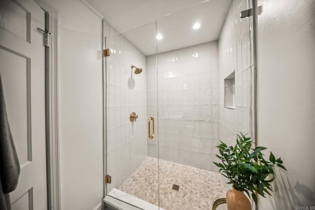 205 Normandy Road, Little Rock, AR 72207