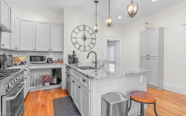 217 S Armistead AVE, Hampton, VA 23669