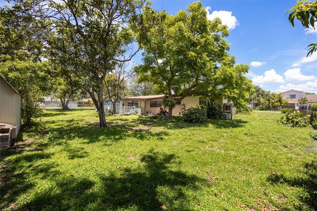 3108 W SAINT CONRAD STREET, Tampa, FL 33607