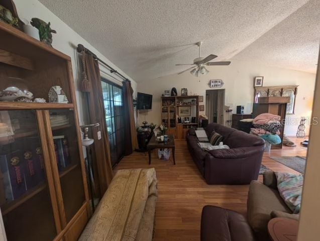 4345 OLD COLONY ROAD, Mulberry, FL 33860