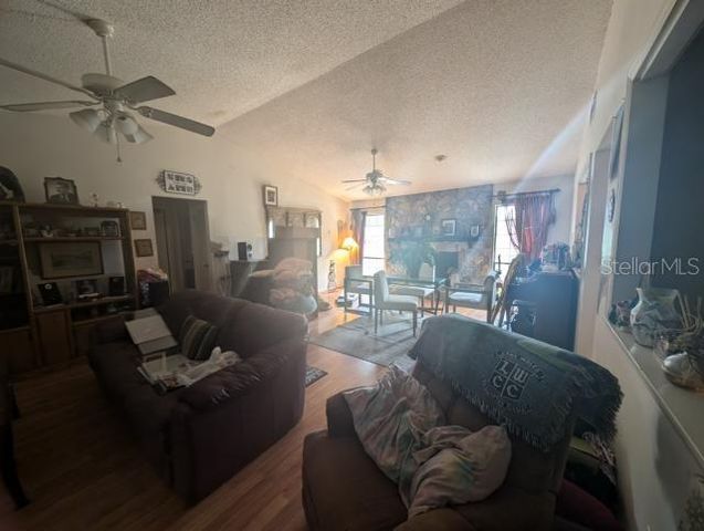 4345 OLD COLONY ROAD, Mulberry, FL 33860