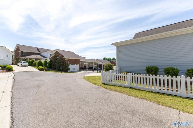 21 NW Stone Mason Way, Huntsville, AL 35806