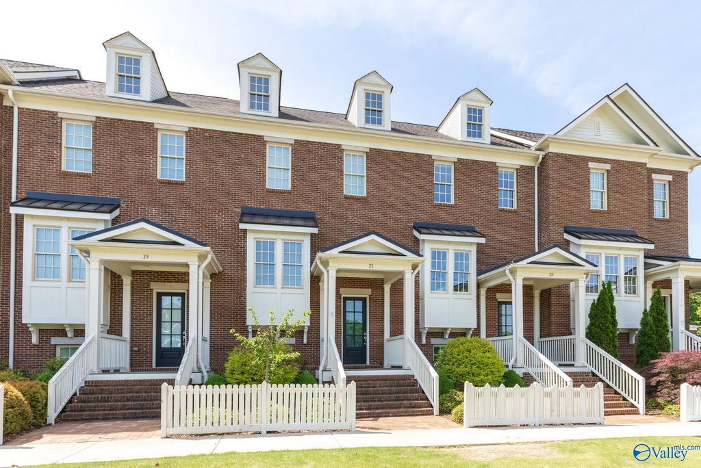 21 NW Stone Mason Way, Huntsville, AL 35806