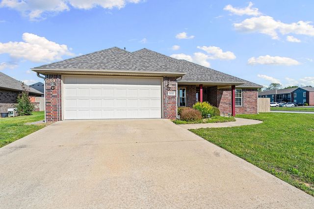 3115 S I Street, Rogers, AR 72758