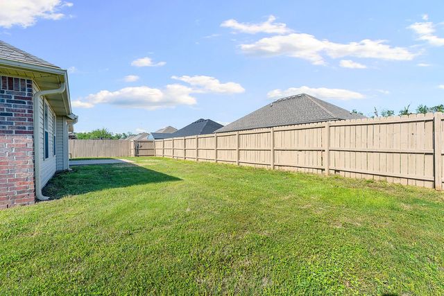 3115 S I Street, Rogers, AR 72758