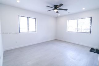 221 SW 11th Ave 2, Miami, FL 33130