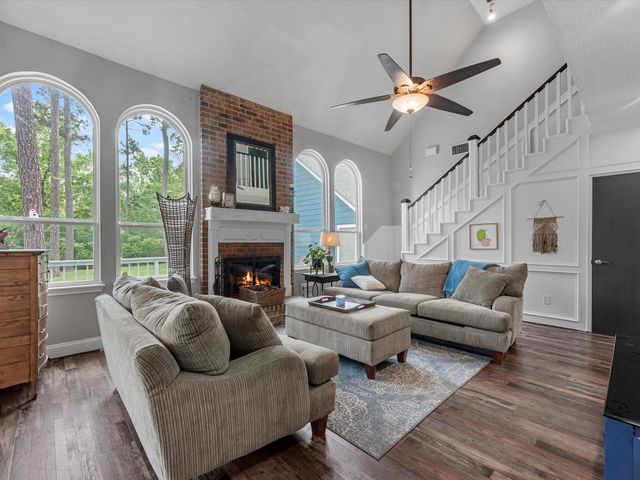 2114 Rain Lake Trail, Crosby, TX 77532