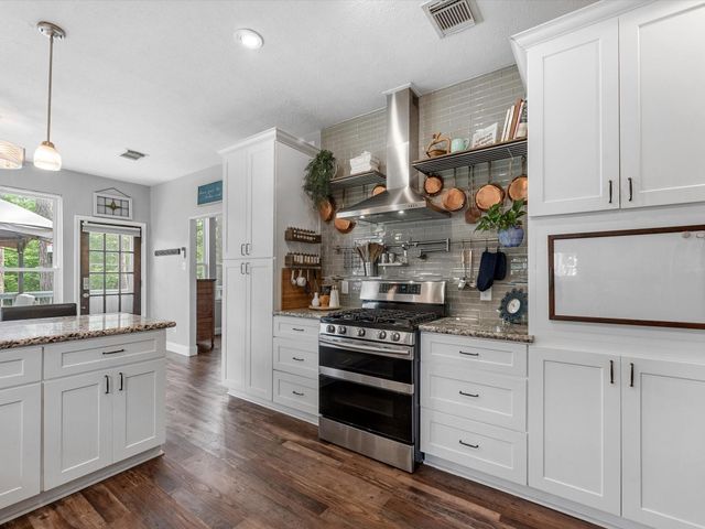 2114 Rain Lake Trail, Crosby, TX 77532