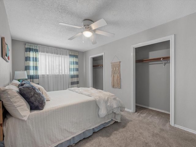 2114 Rain Lake Trail, Crosby, TX 77532