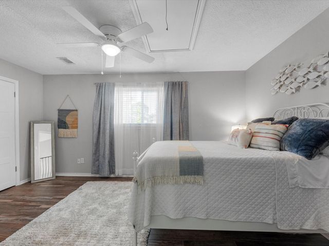 2114 Rain Lake Trail, Crosby, TX 77532