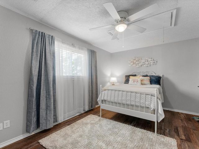 2114 Rain Lake Trail, Crosby, TX 77532