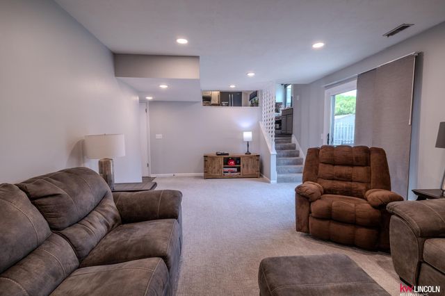 4931 S 67 Street, Lincoln, NE 68516