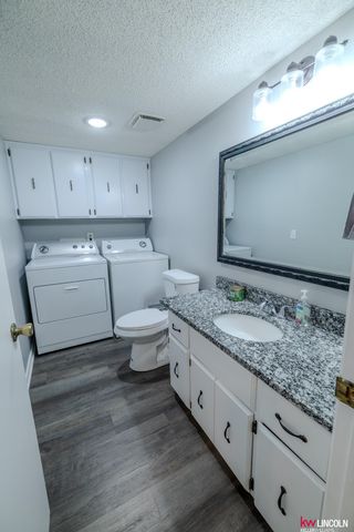 4931 S 67 Street, Lincoln, NE 68516