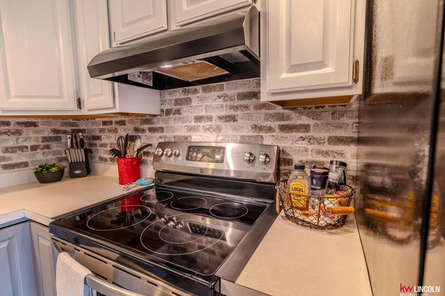 4931 S 67 Street, Lincoln, NE 68516