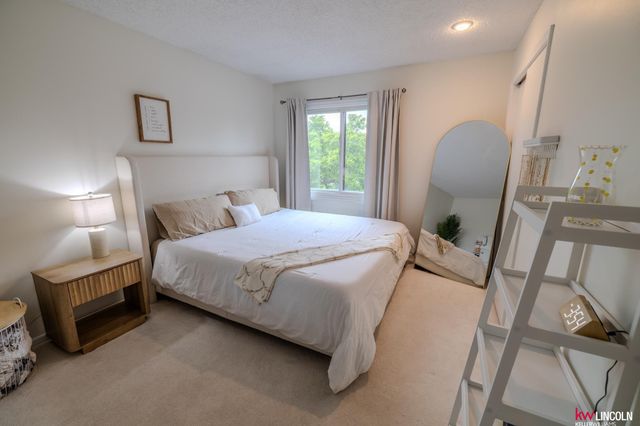 4931 S 67 Street, Lincoln, NE 68516