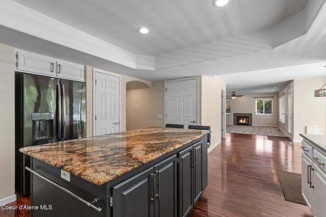 2760 N White Pines DR, Coeur D'alene, ID 83815