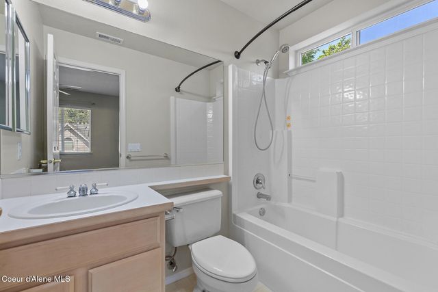 2760 N White Pines DR, Coeur D'alene, ID 83815