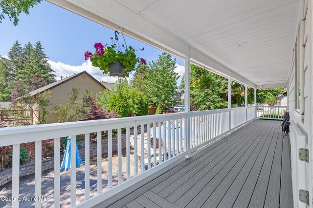 2760 N White Pines DR, Coeur D'alene, ID 83815