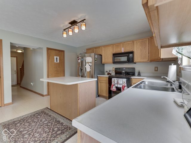 973 Thornwood Drive, Greenwood, IN 46143