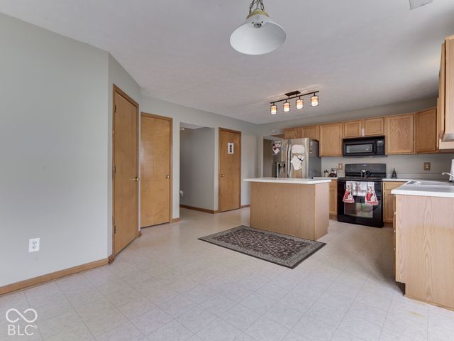 973 Thornwood Drive, Greenwood, IN 46143