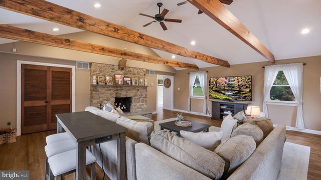1110 MILL RD, Hatfield, PA 19440
