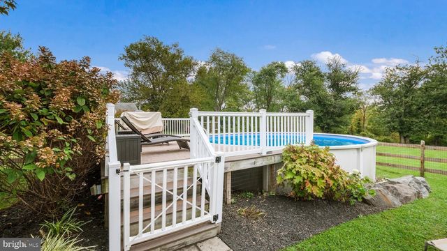 1110 MILL RD, Hatfield, PA 19440