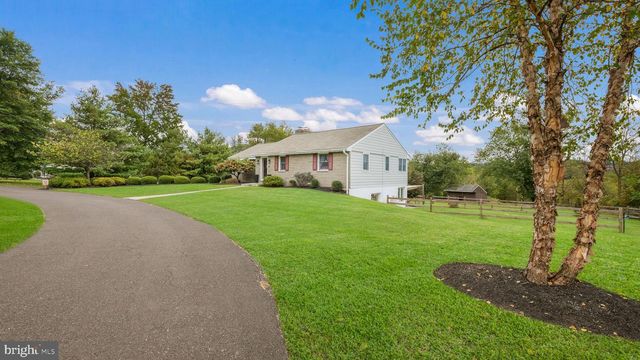 1110 MILL RD, Hatfield, PA 19440