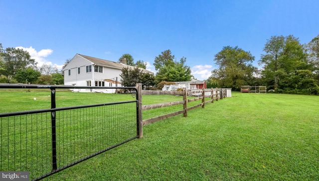 1110 MILL RD, Hatfield, PA 19440