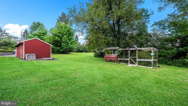 1110 MILL RD, Hatfield, PA 19440