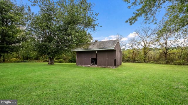 1110 MILL RD, Hatfield, PA 19440