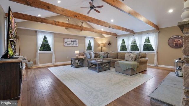 1110 MILL RD, Hatfield, PA 19440