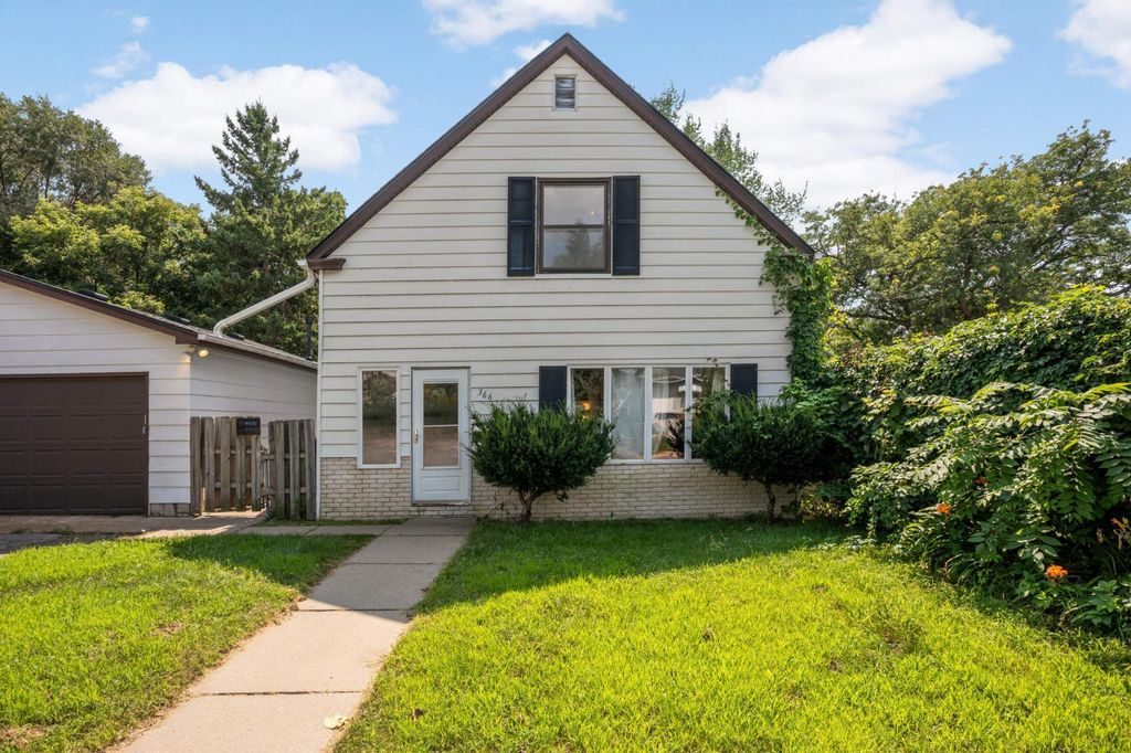 366 Stinson Street, Saint Paul, MN 55117