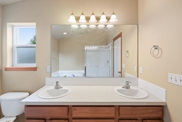 2503 W Saint Thomas More Way, Spokane, WA 99208