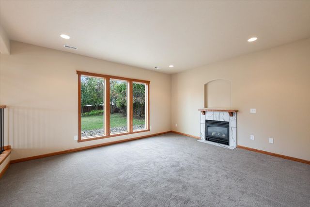 2503 W Saint Thomas More Way, Spokane, WA 99208