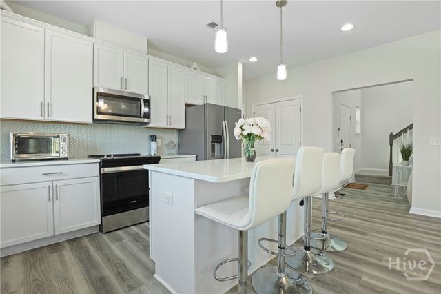 117 Mettler Loop, Richmond Hill, GA 31324