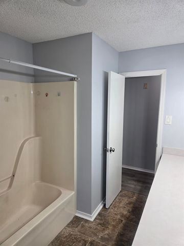 1240 Church Street, Benton, AR 72015