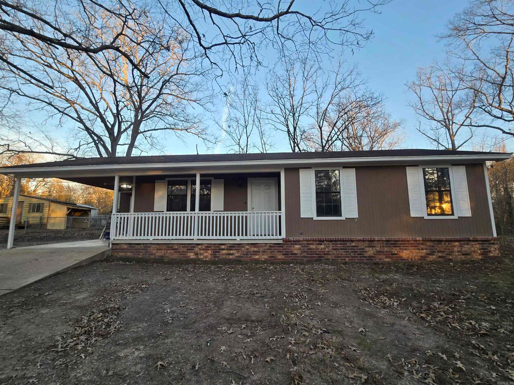 1240 Church Street, Benton, AR 72015