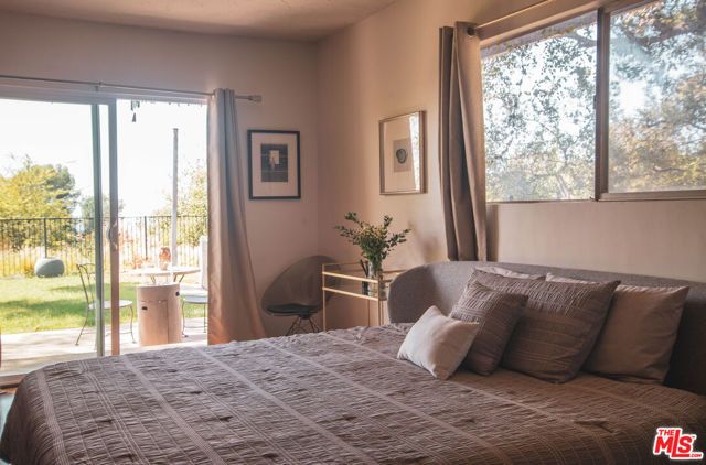 1070 Norumbega Drive, Monrovia, CA 91016