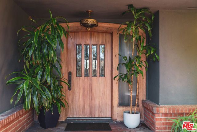 1070 Norumbega Drive, Monrovia, CA 91016