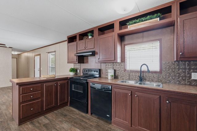 13214 Captain Circle, Willis, TX 77318