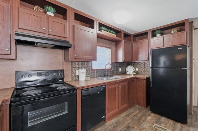 13214 Captain Circle, Willis, TX 77318