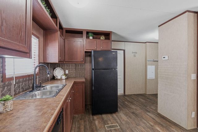 13214 Captain Circle, Willis, TX 77318