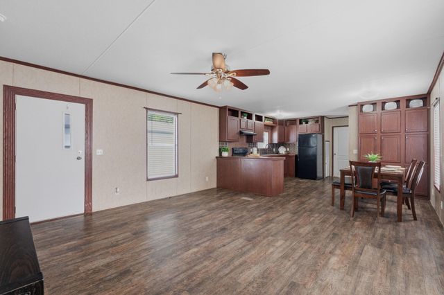 13214 Captain Circle, Willis, TX 77318