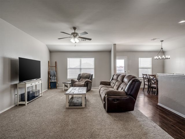 9900 Ruger Road, Yukon, OK 73099