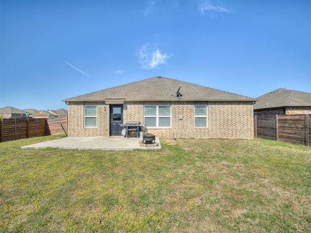 9900 Ruger Road, Yukon, OK 73099