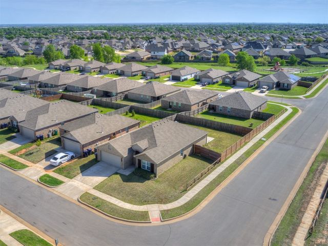 9900 Ruger Road, Yukon, OK 73099
