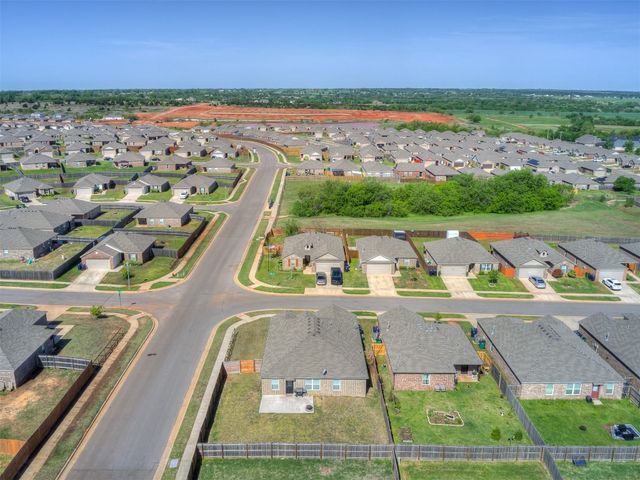 9900 Ruger Road, Yukon, OK 73099