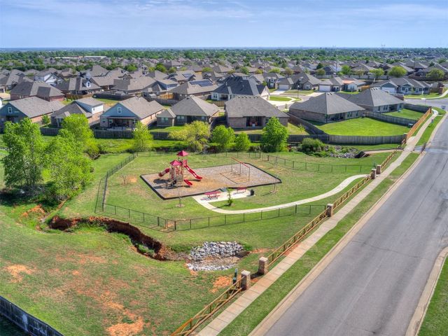 9900 Ruger Road, Yukon, OK 73099