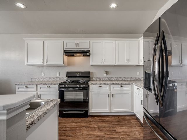 9900 Ruger Road, Yukon, OK 73099