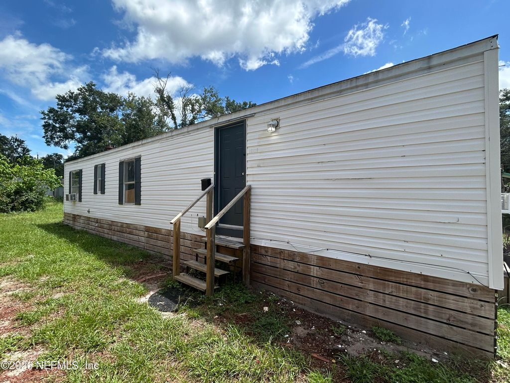 8419 MCGLOTHLIN Street, Jacksonville, FL 32210